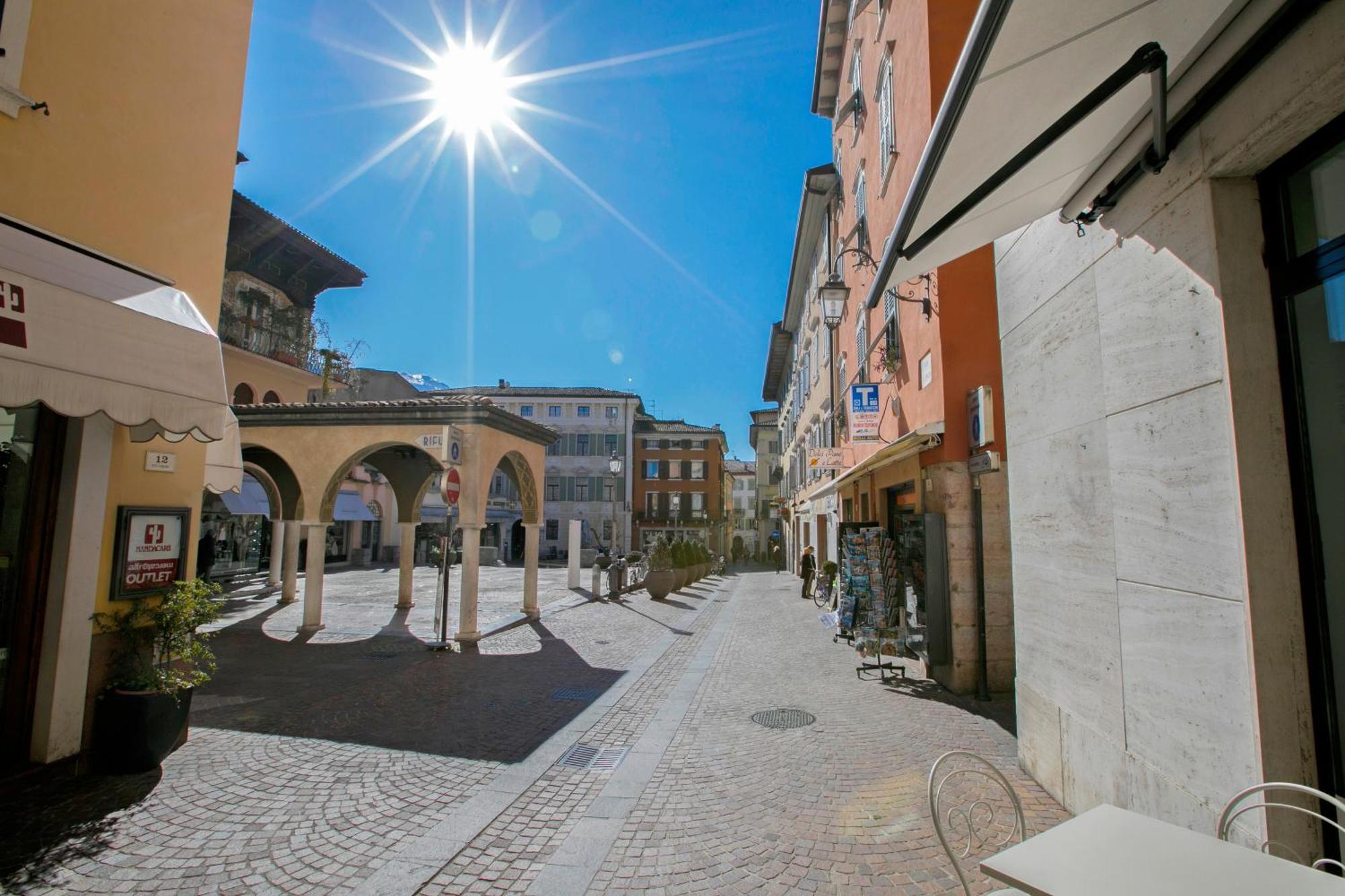 Ca'Cerere Lejlighed Riva del Garda Eksteriør billede